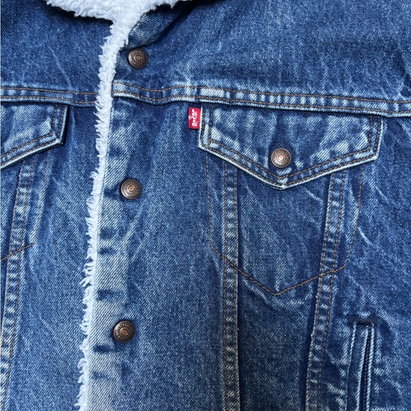 Vintage Levi's Sherpa Lined Denim Trucker Jacket Size 42 - Medium - Picture 2 of 8